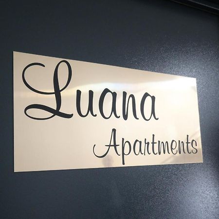 Luana Airport Apartments #4 Otopeni Exterior foto
