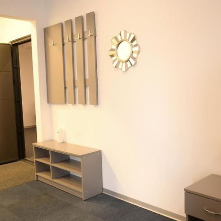 Luana Airport Apartments #4 Otopeni Exterior foto