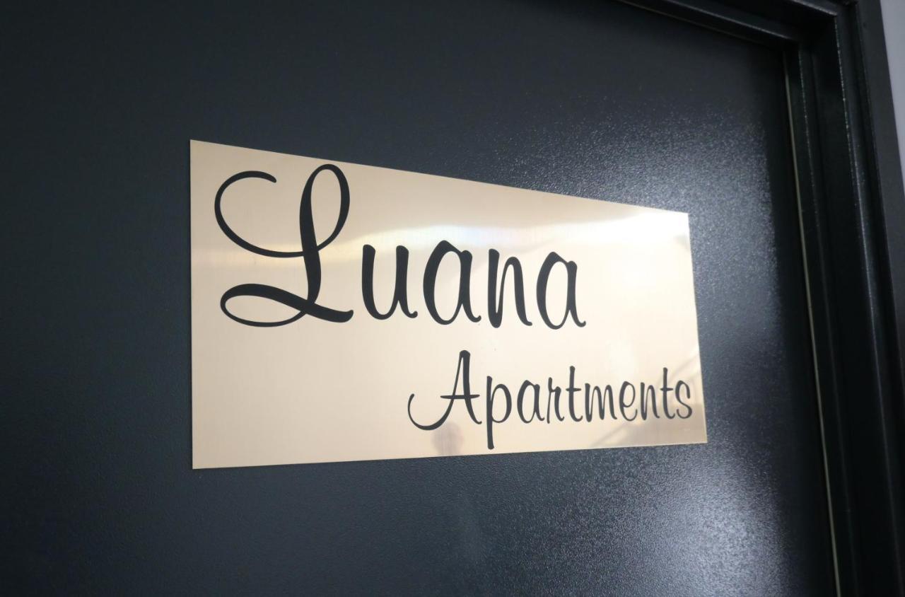 Luana Airport Apartments #4 Otopeni Exterior foto